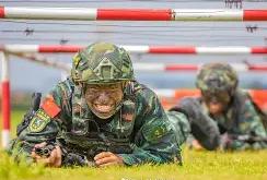 战术奏效！本菲卡双翼齐飞压制本泽马整场无力还手！的简单介绍